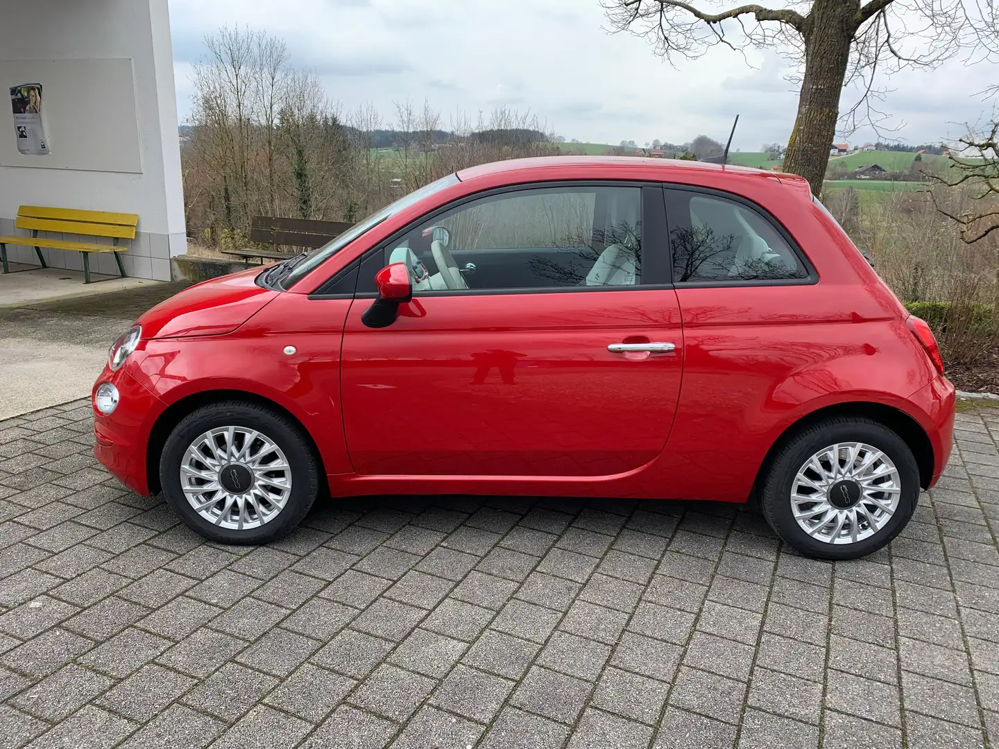 Fiat 500 1.0 Hybrid GSE Lounge 70PS Rot - 2