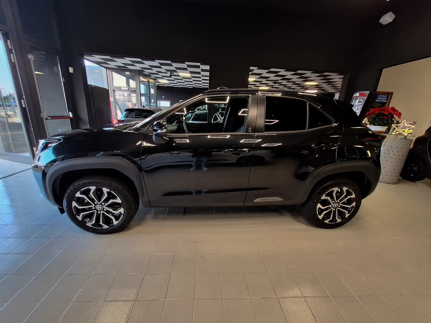 Toyota Yaris Cross 1.5h Trend fwd 130cv e-cvt - 2