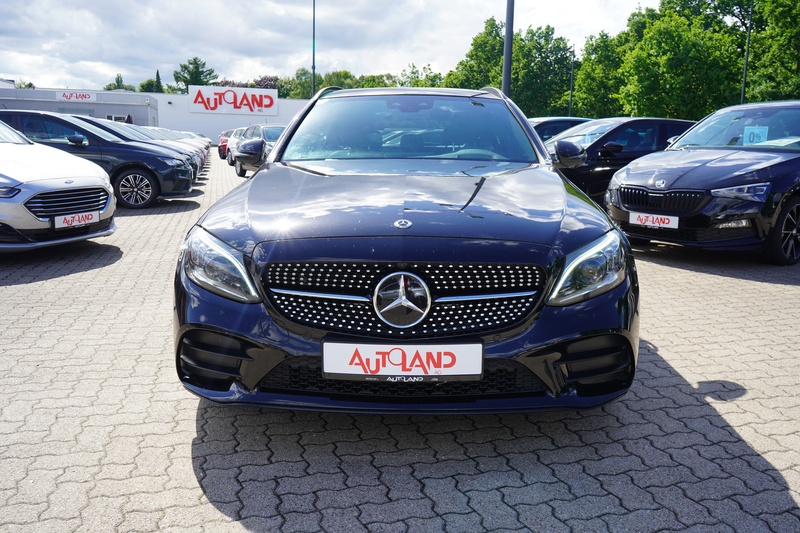 Mercedes-Benz C 400 C400 T-Modell 4Matic AMG Line Kamera Soundsystem — photo 9