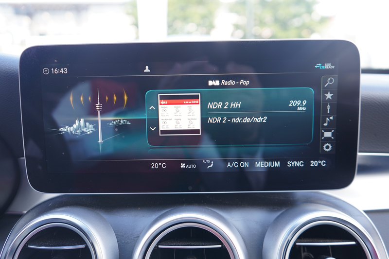 Mercedes-Benz C 400 C400 T-Modell 4Matic AMG Line Kamera Soundsystem — photo 15