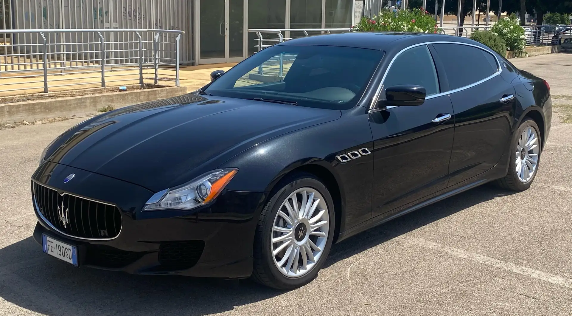 Maserati Quattroporte 3.0 V6 ds Granlusso 275cv auto - 1