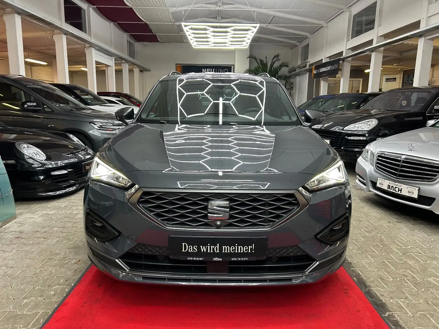 SEAT Tarraco FR e-Hybrid DSG*1.HAND*ACC*AHK*360°*LED* Gris - 2