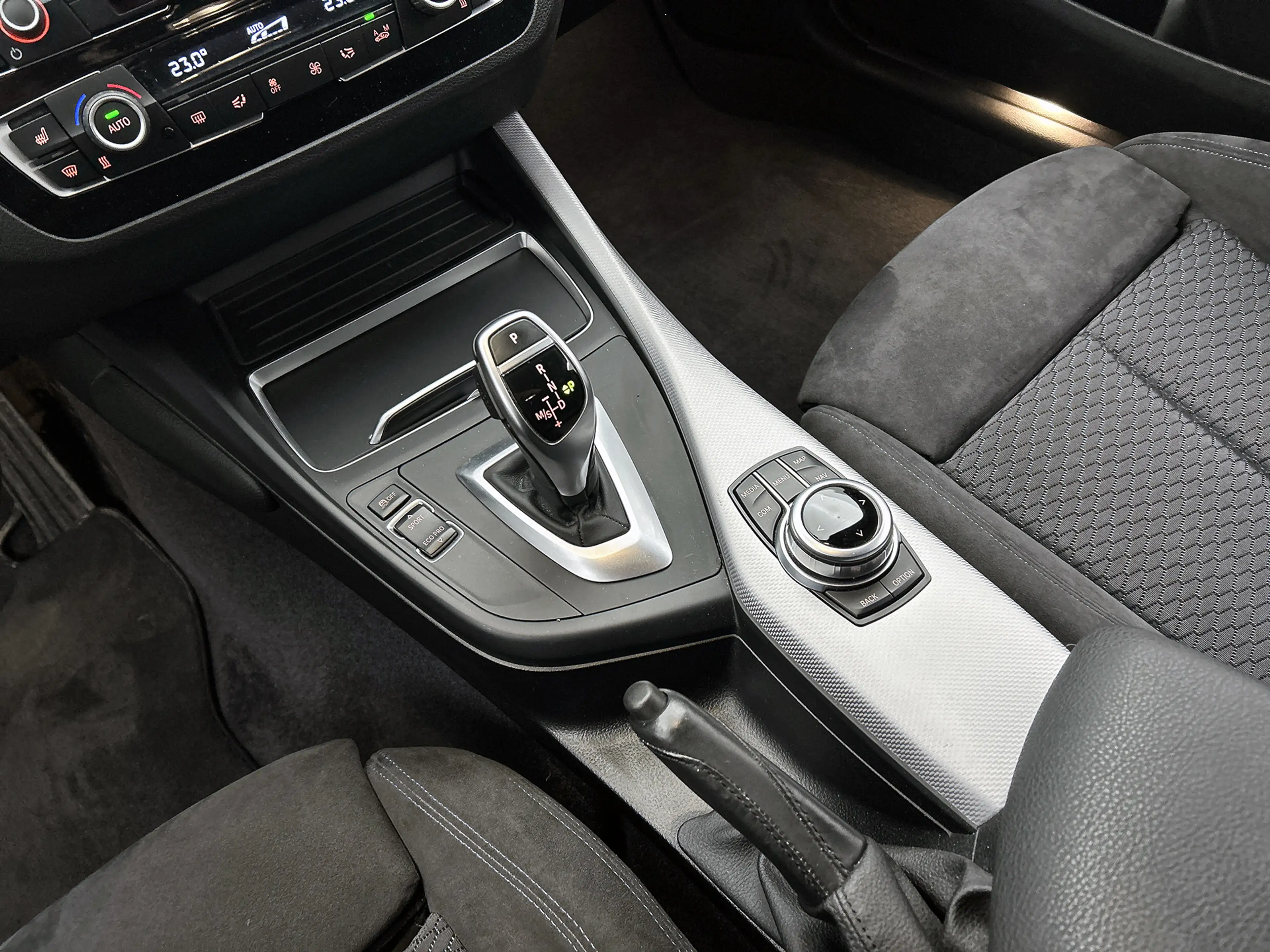 BMW 140 1-serie M140i xDrive | Stoelverwarming | Cruise Co — photo 14
