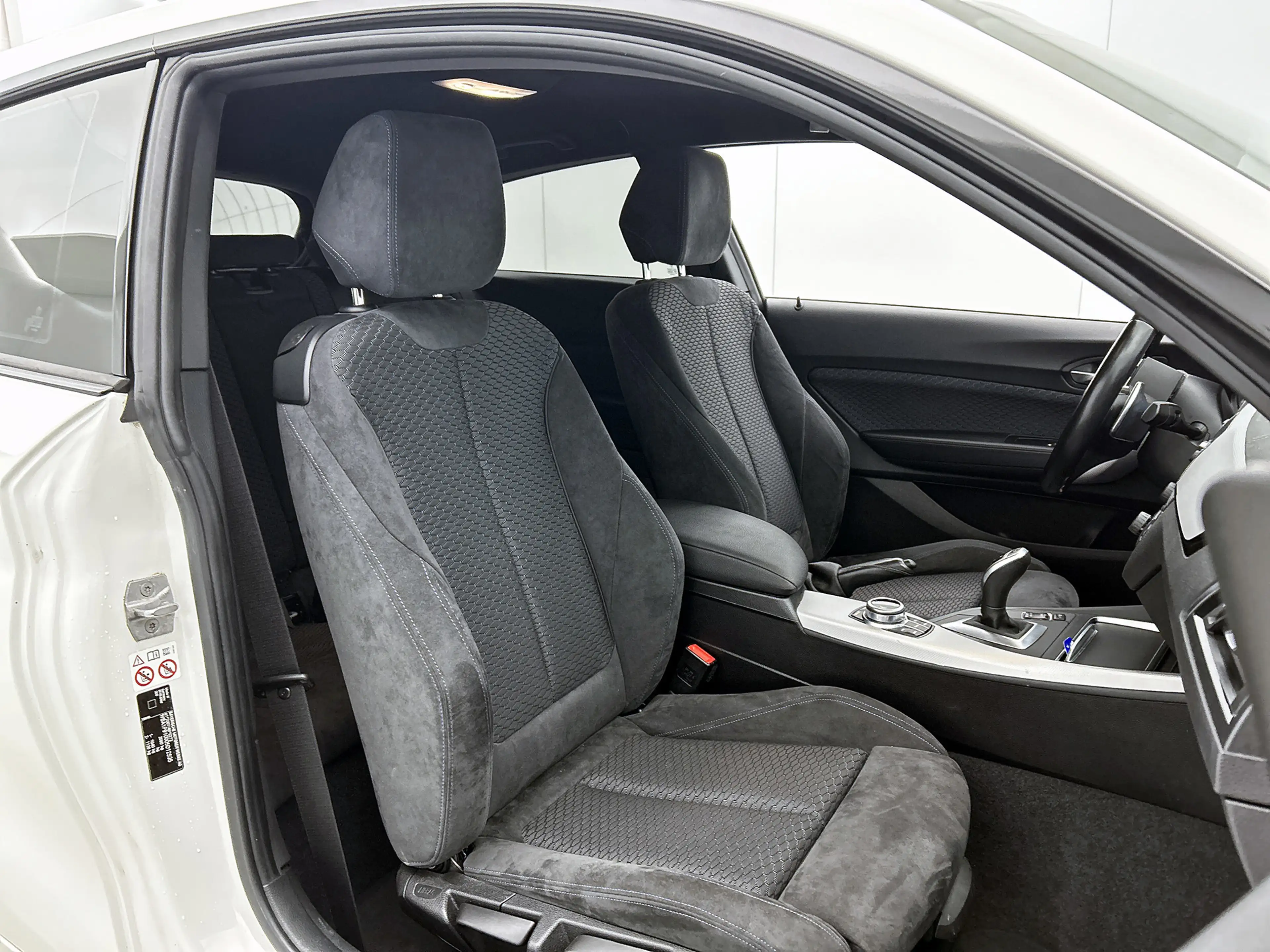 BMW 140 1-serie M140i xDrive | Stoelverwarming | Cruise Co — photo 13