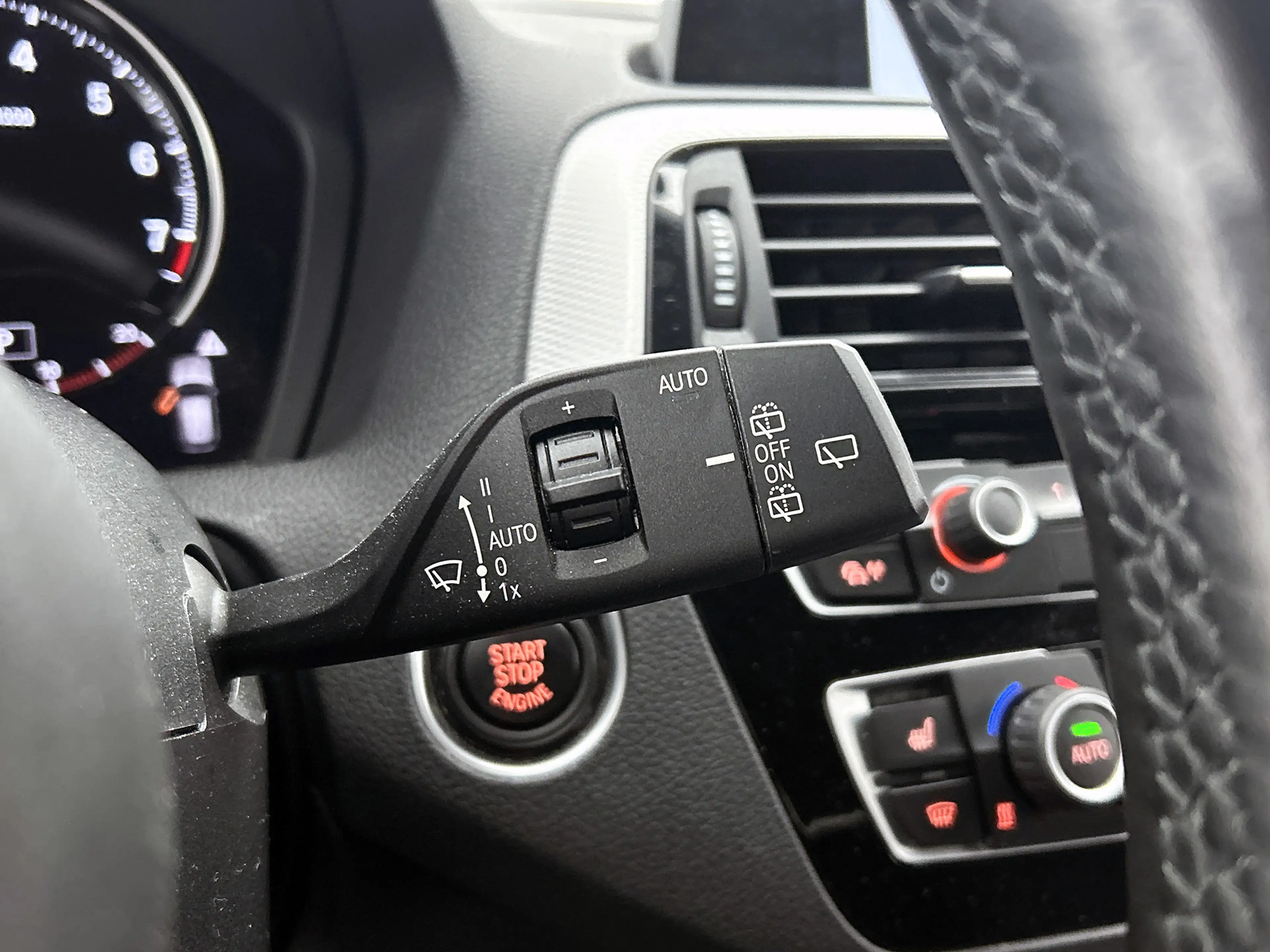 BMW 140 1-serie M140i xDrive | Stoelverwarming | Cruise Co — photo 25