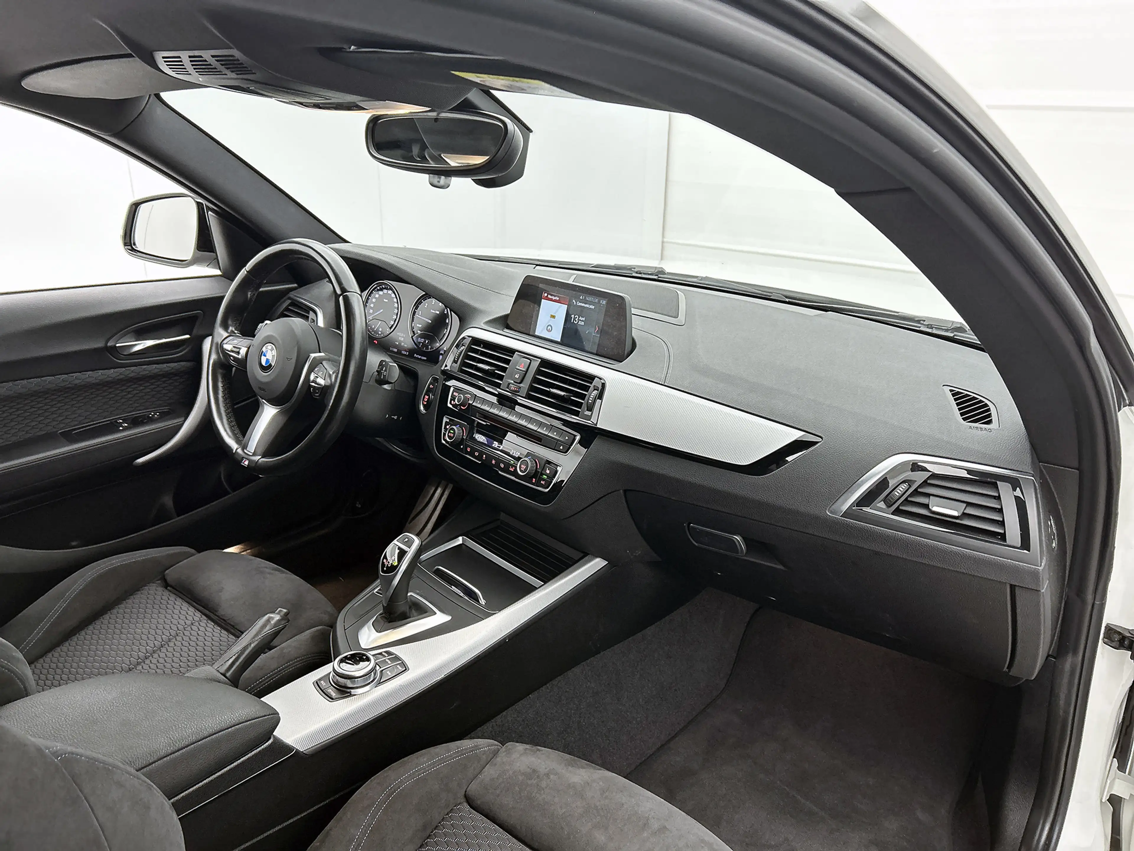 BMW 140 1-serie M140i xDrive | Stoelverwarming | Cruise Co — photo 12