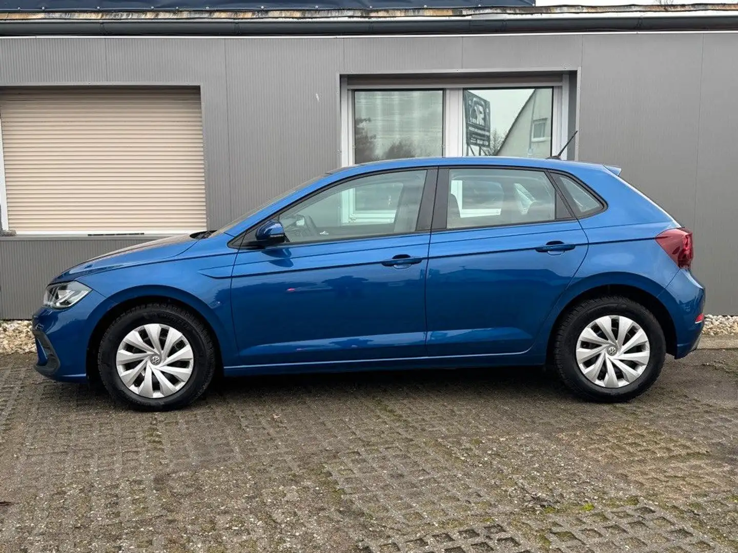 Volkswagen Polo VI Basis 1HAND*DigTacho*PDC*ACC*SitzHz*DAB Blau - 2