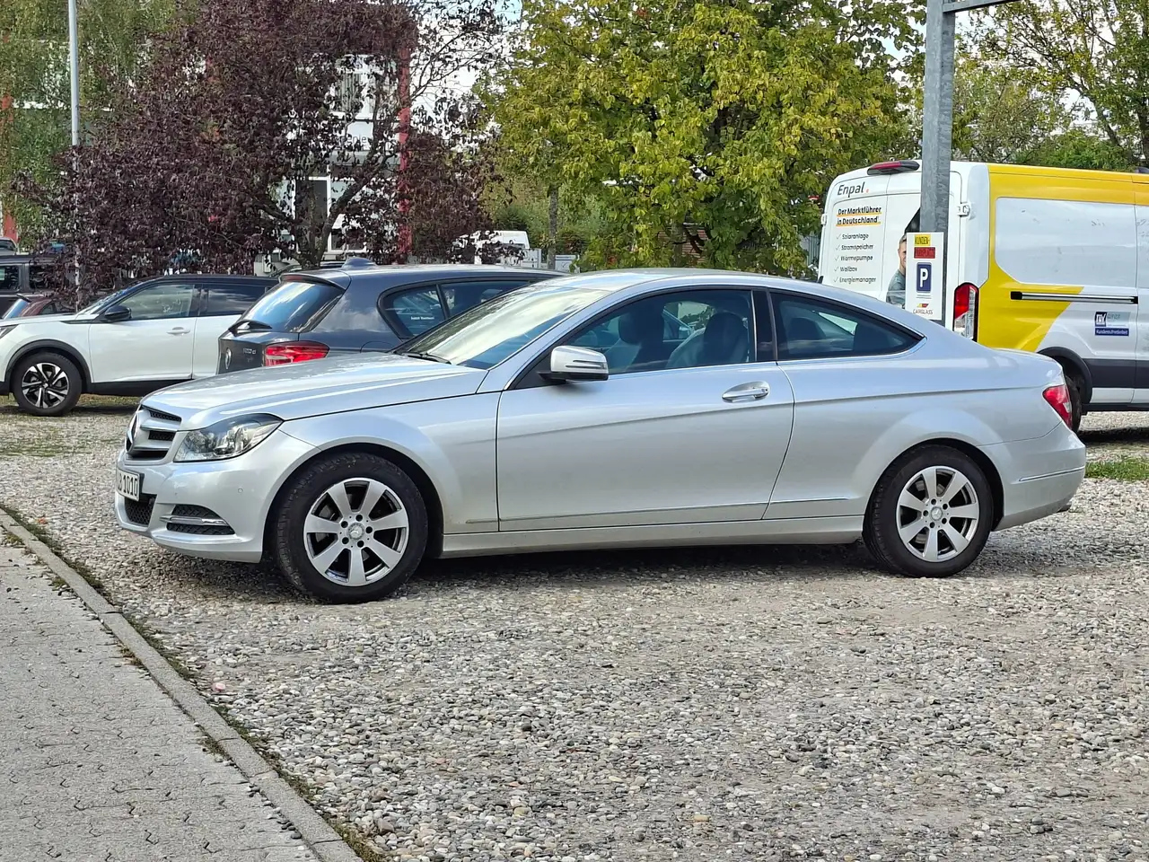 Mercedes-Benz C 220
