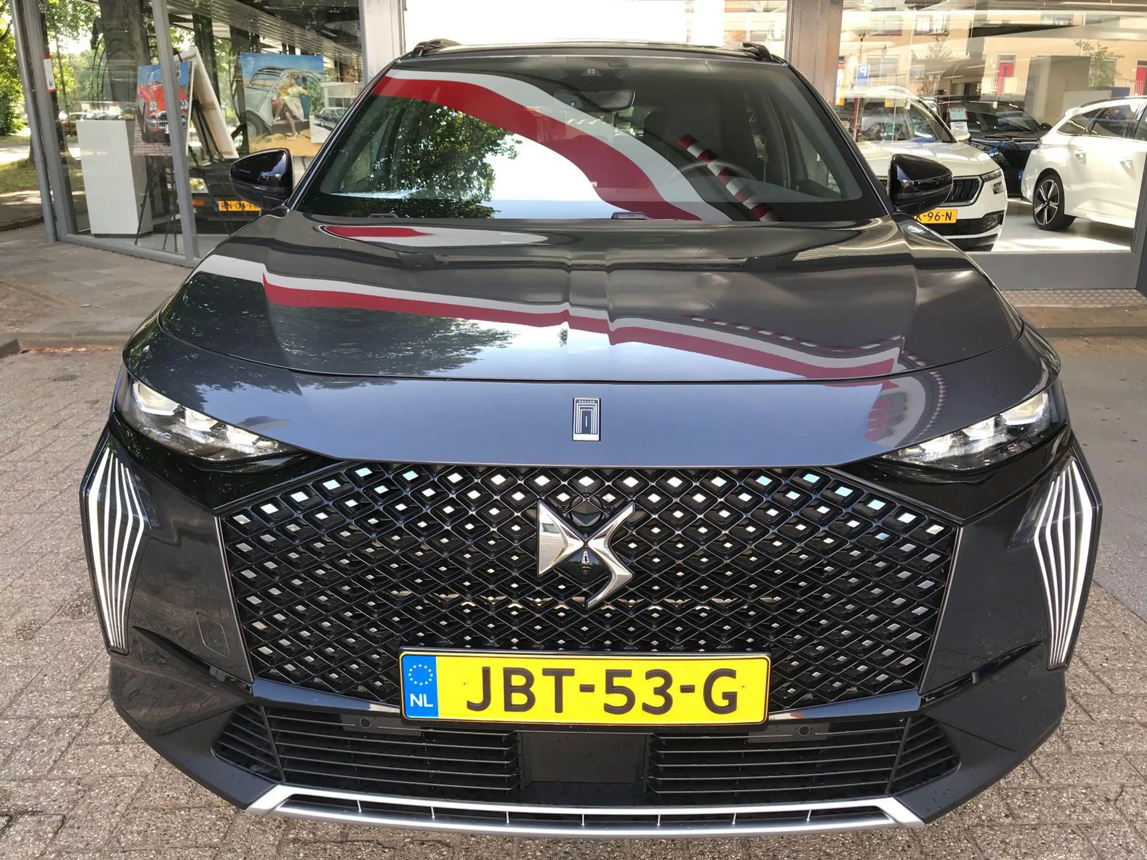 DS Automobiles DS 7 1.6 PHEV 300 4x4 Pallas — photo 5