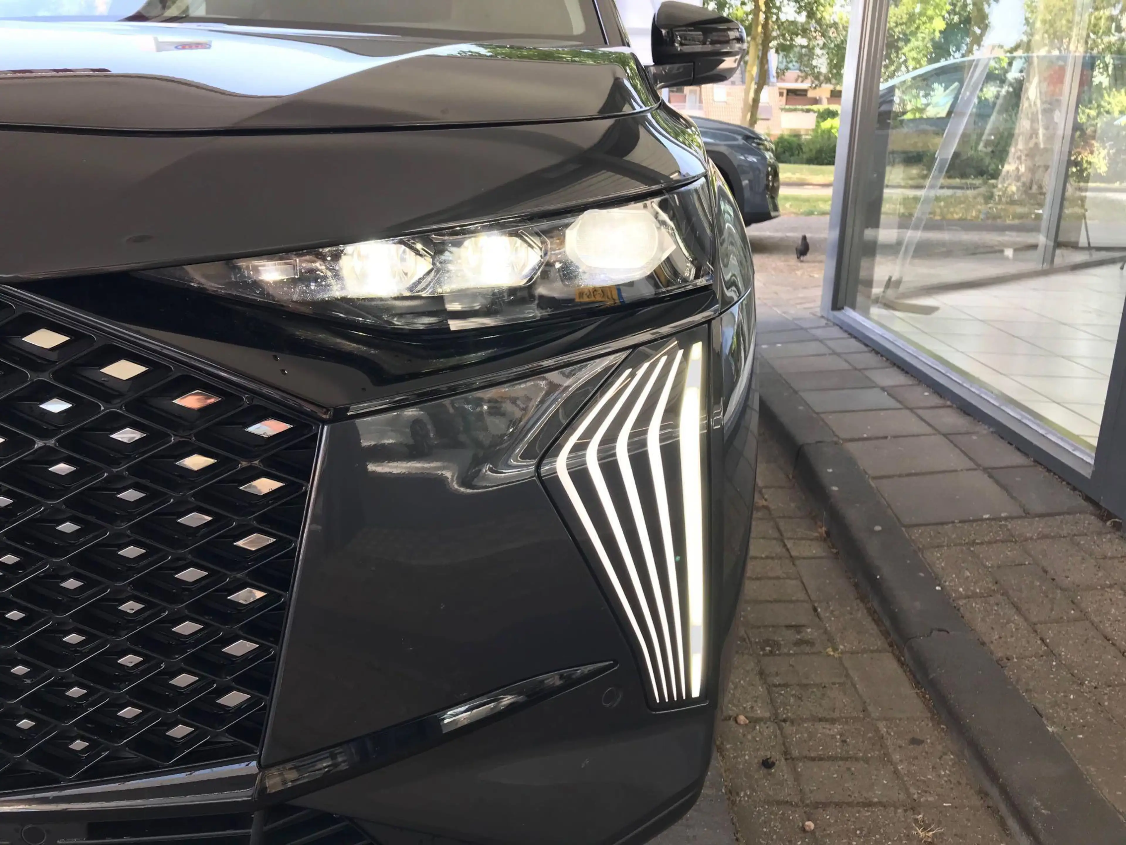 DS Automobiles DS 7 1.6 PHEV 300 4x4 Pallas — photo 9