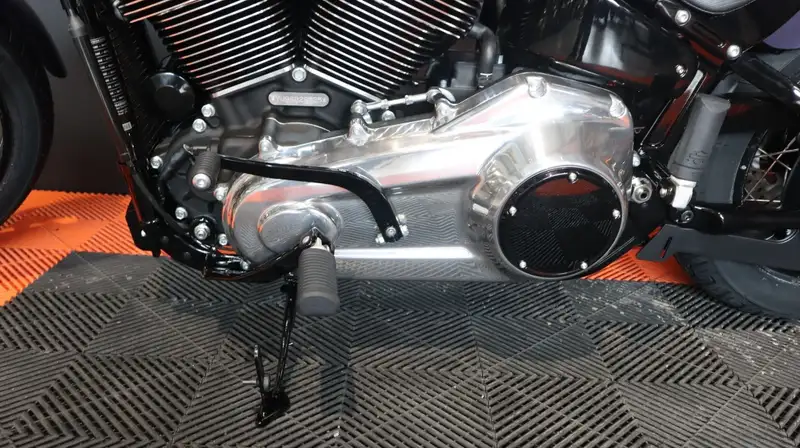 Harley-Davidson Street Bob - foto 4