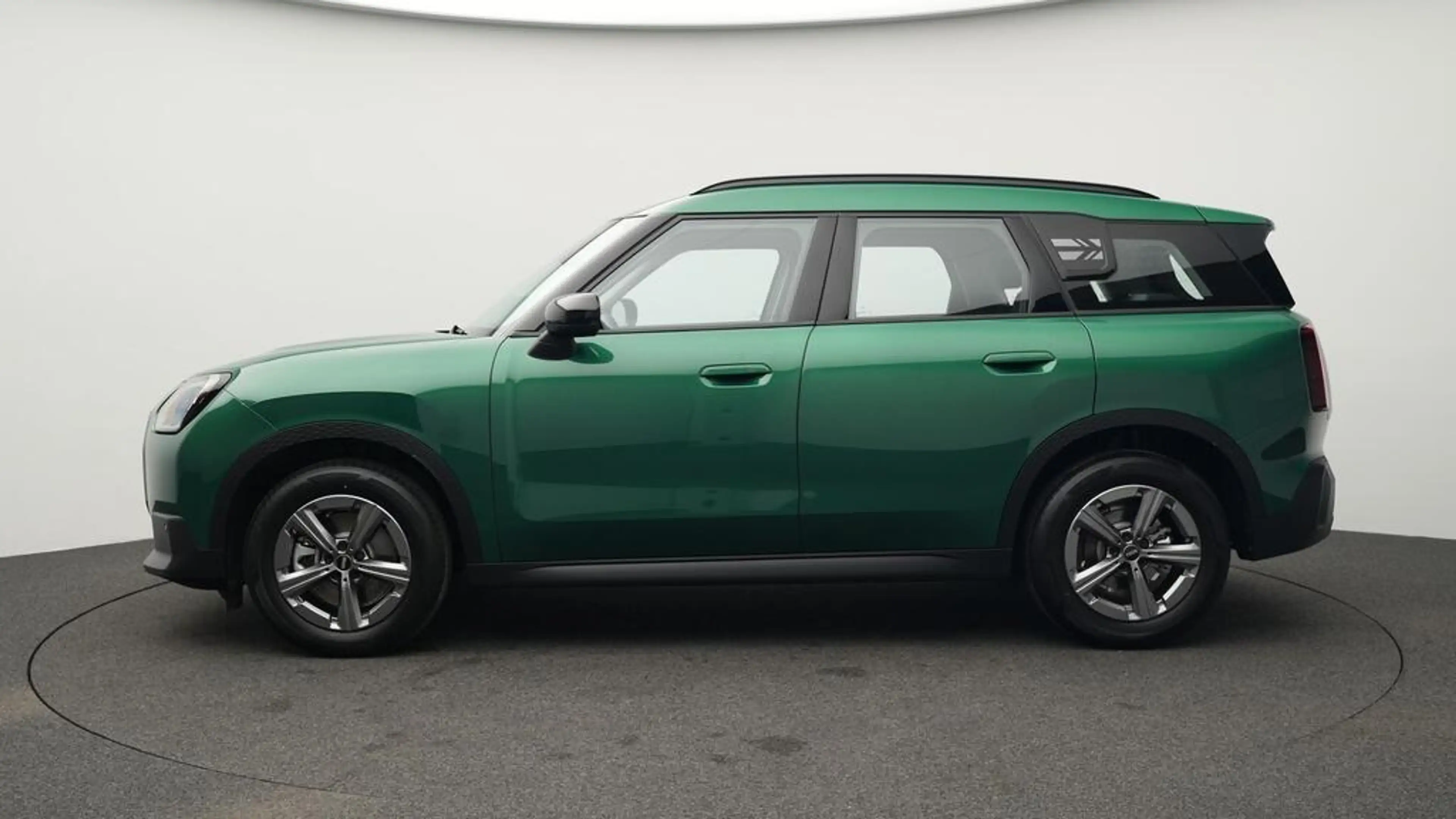 MINI Countryman C Classic Trim — photo 3