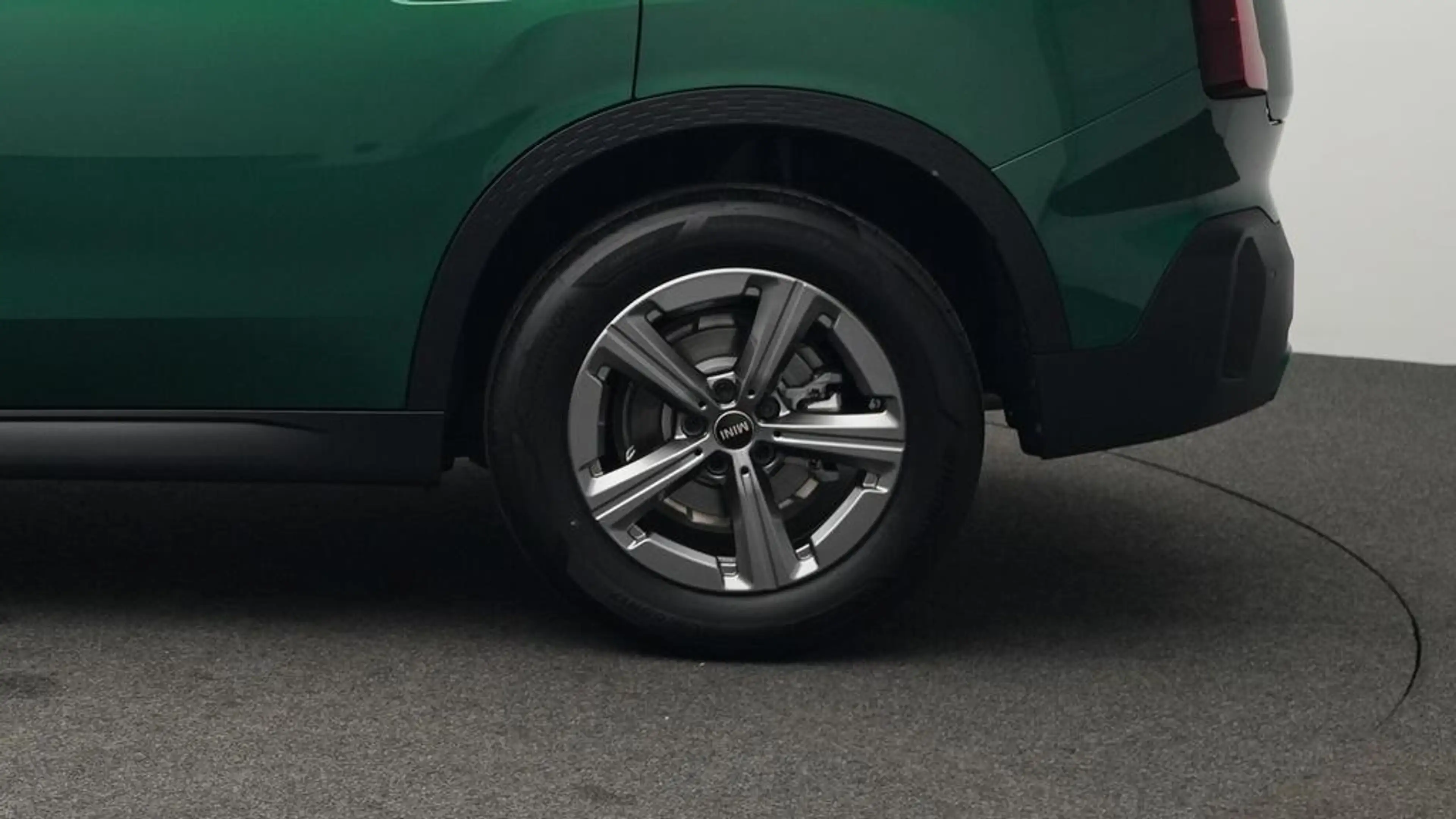 MINI Countryman C Classic Trim — photo 11