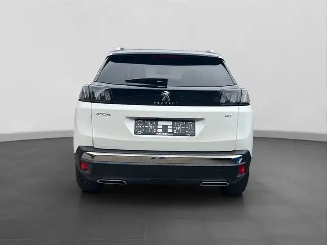 Peugeot 3008 view 4