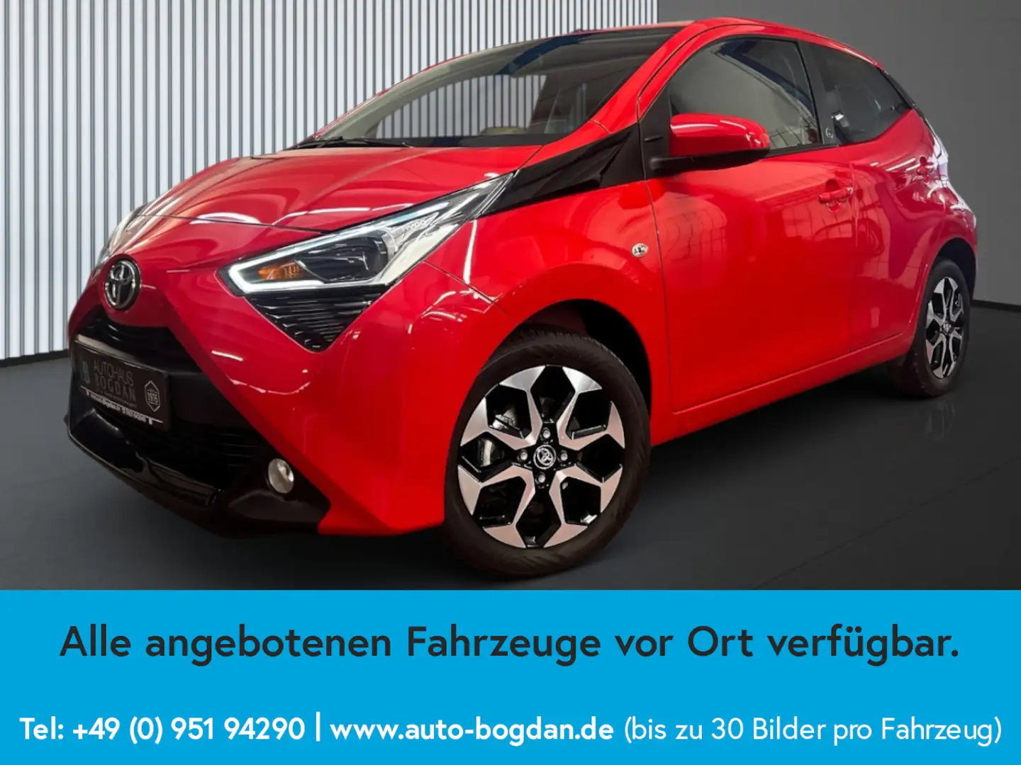 Toyota Aygo x-play Team D Kamera*Navi vApp*TÜV Service neu Rouge - 2