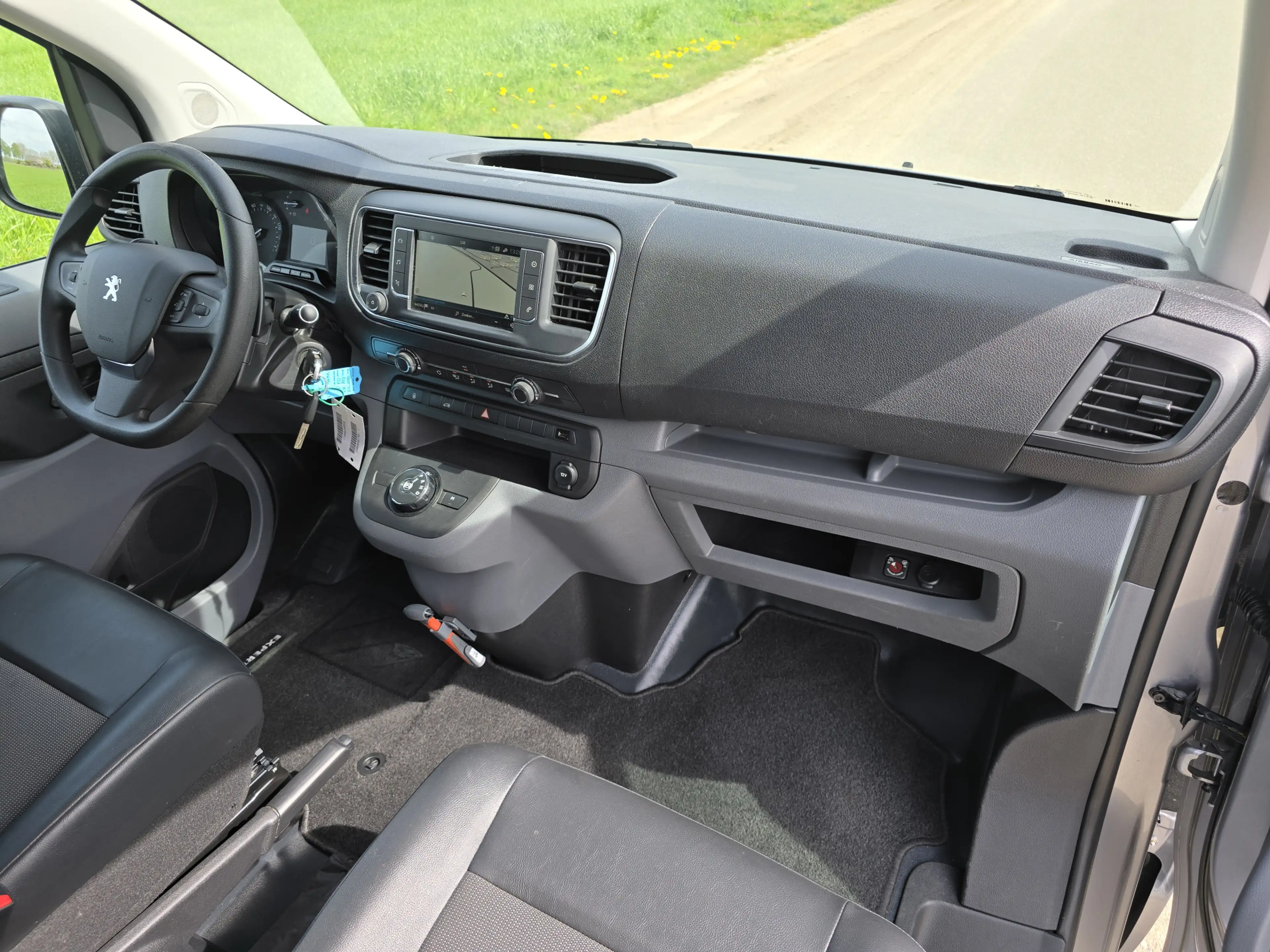 Peugeot Expert 2.0 BlueHDI 120 L3 H1 - 120 Pk - Euro 6 - AUTOMAAT — photo 14