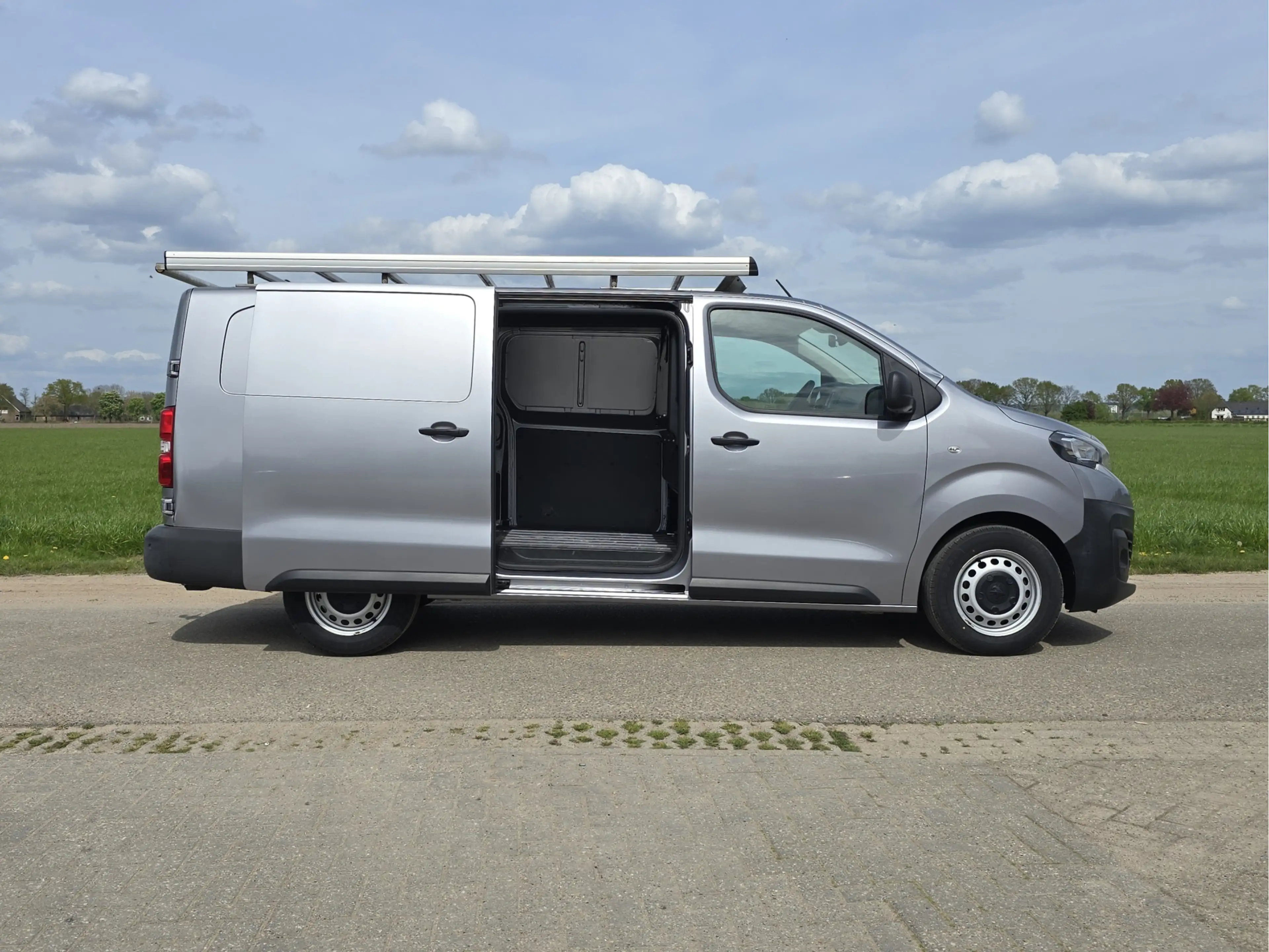 Peugeot Expert 2.0 BlueHDI 120 L3 H1 - 120 Pk - Euro 6 - AUTOMAAT — photo 23