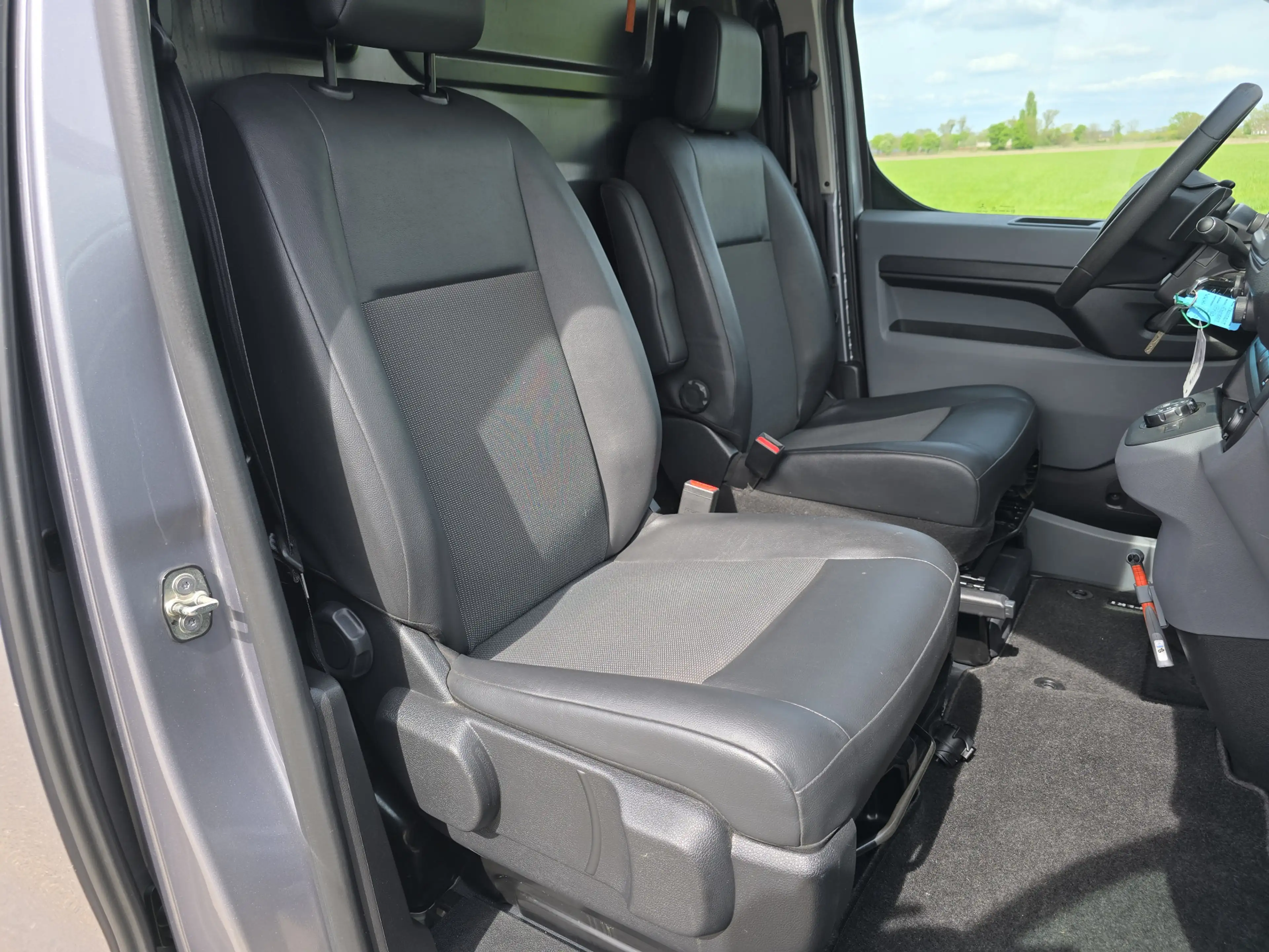 Peugeot Expert 2.0 BlueHDI 120 L3 H1 - 120 Pk - Euro 6 - AUTOMAAT — photo 13