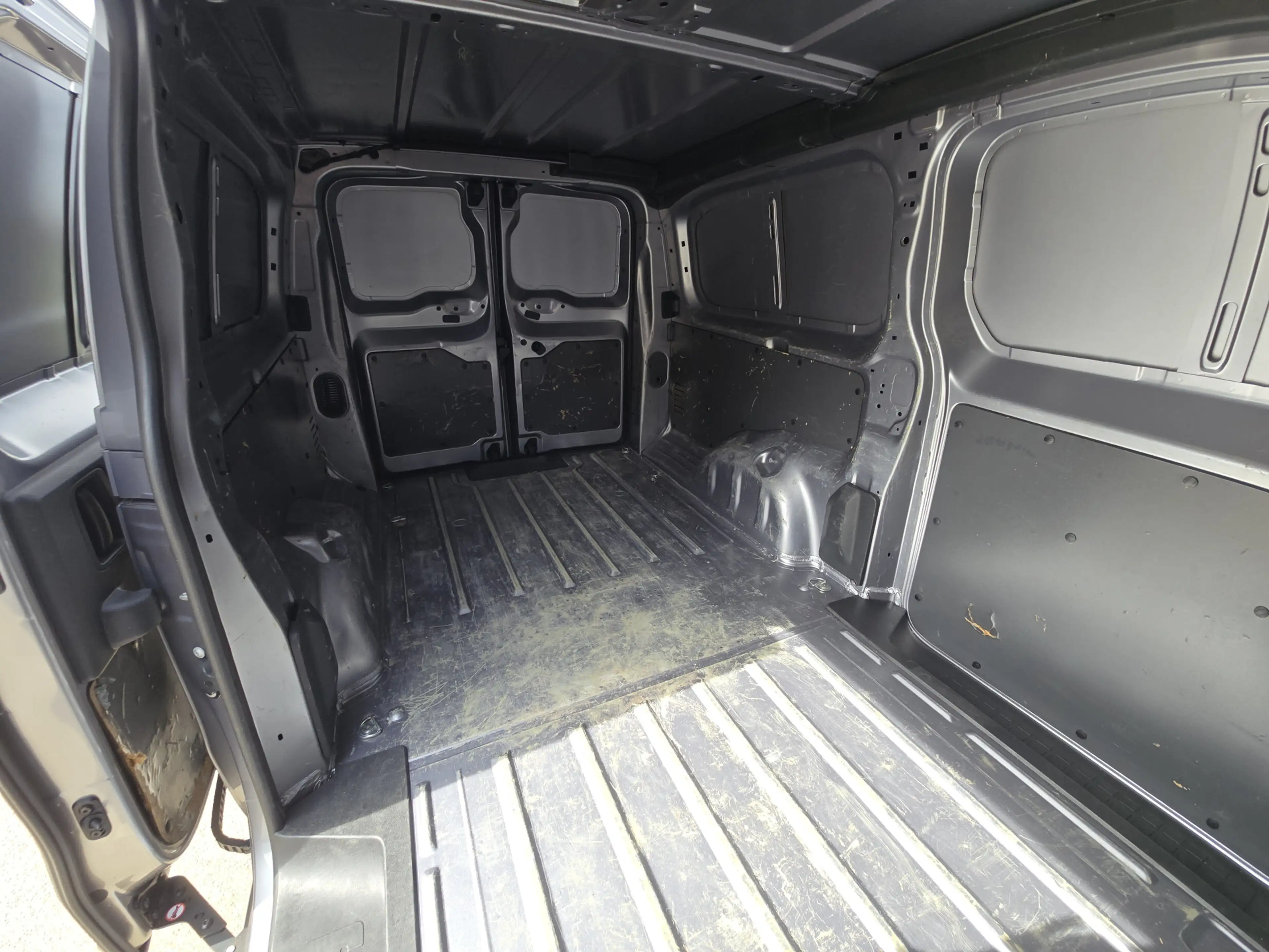 Peugeot Expert 2.0 BlueHDI 120 L3 H1 - 120 Pk - Euro 6 - AUTOMAAT — photo 24