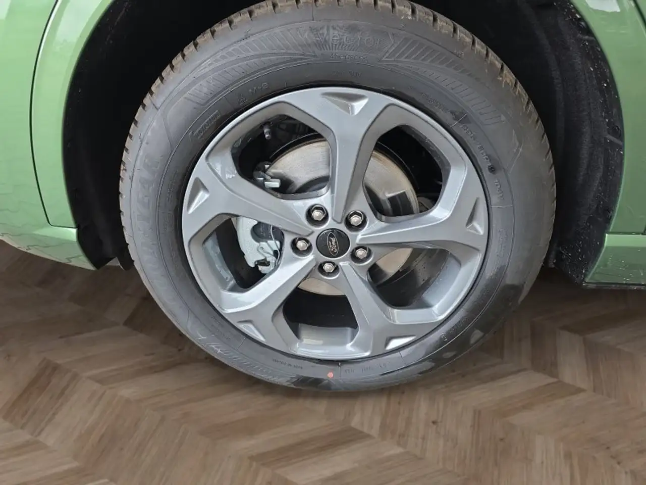 Ford Kuga ST-Line 1,5 186PS Aut.aAHK/5*J.Gar/Navi/Kamera/Win 15