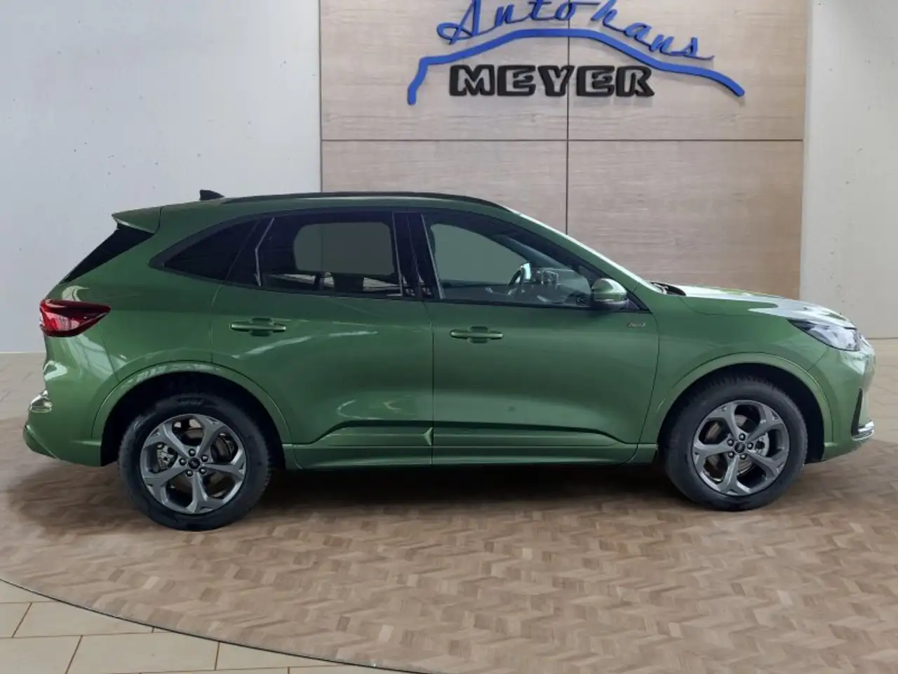 Ford Kuga ST-Line 1,5 186PS Aut.aAHK/5*J.Gar/Navi/Kamera/Win 6