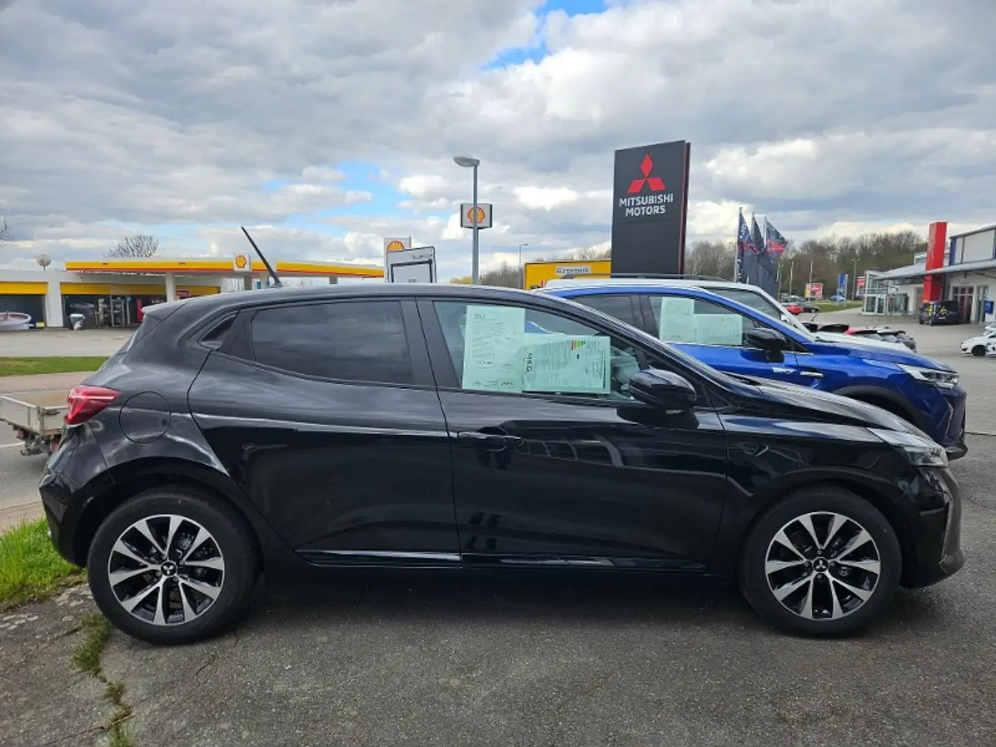 Mitsubishi Colt PLUS 1.0 Benziner 5-Gang Schwarz - 2