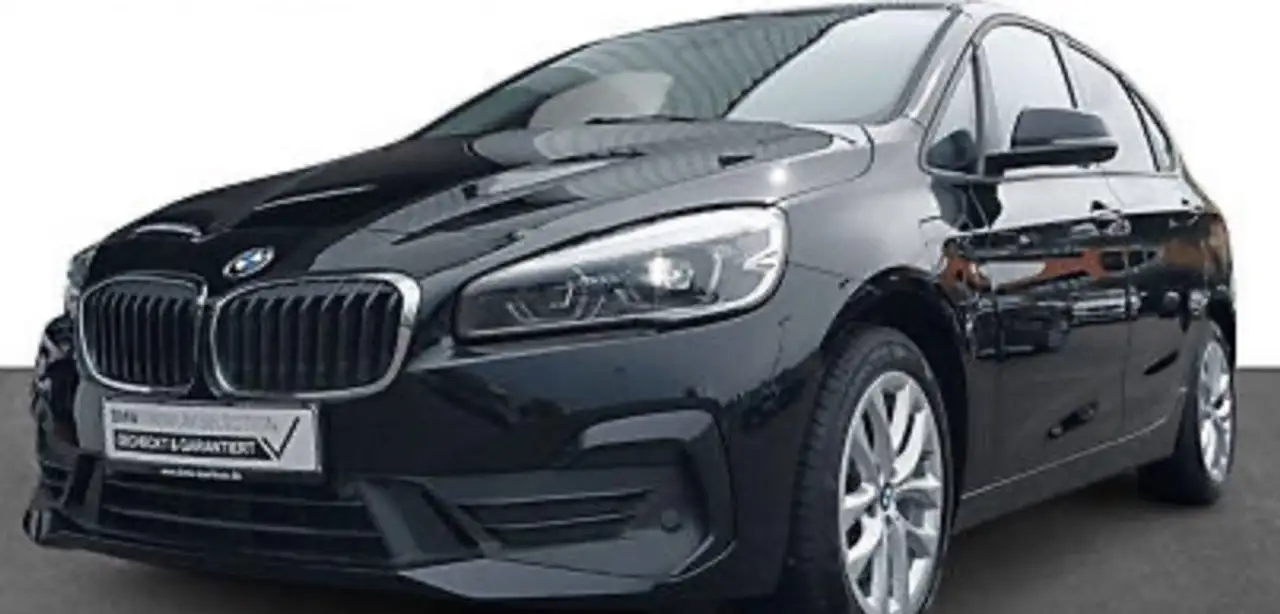 BMW 225