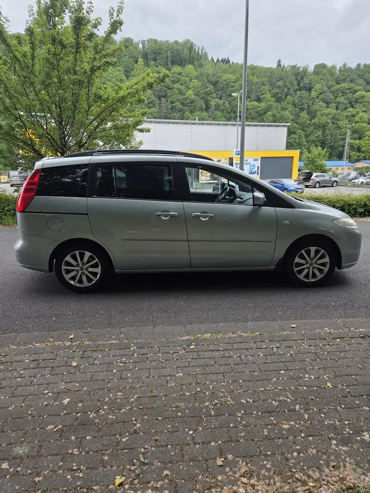 Mazda 5