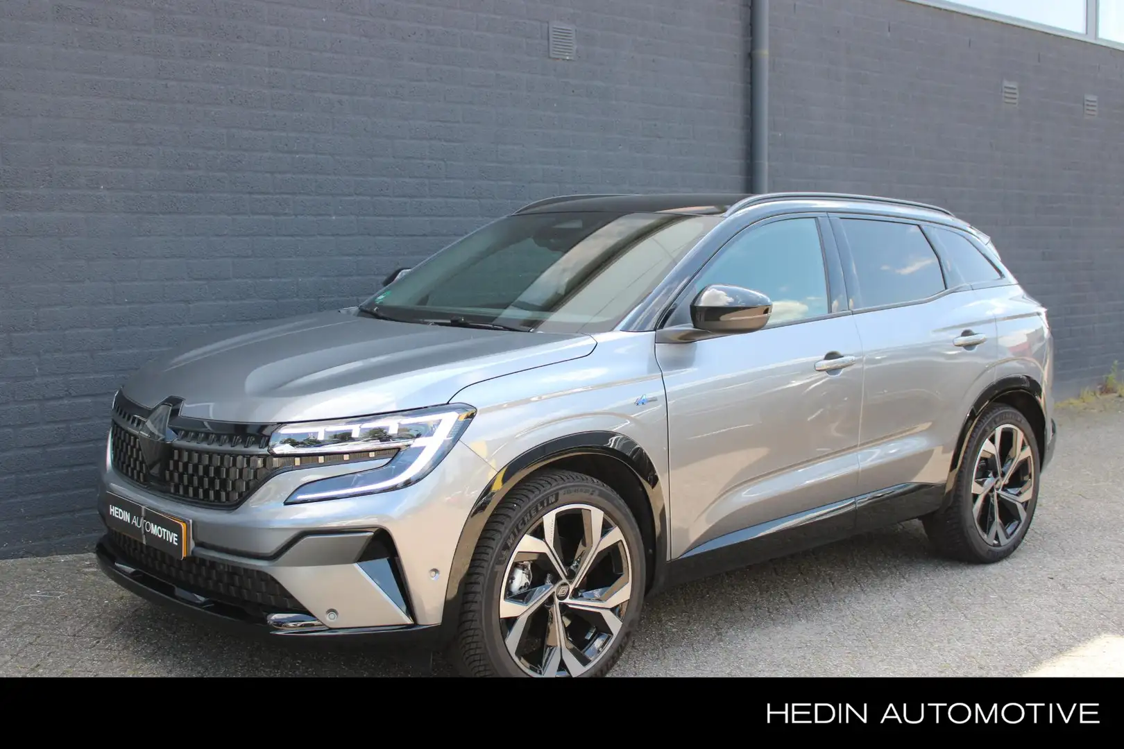 Renault Austral 1.2 E-Tech full hybrid 200 PK techno esprit Alpine Grijs - 1