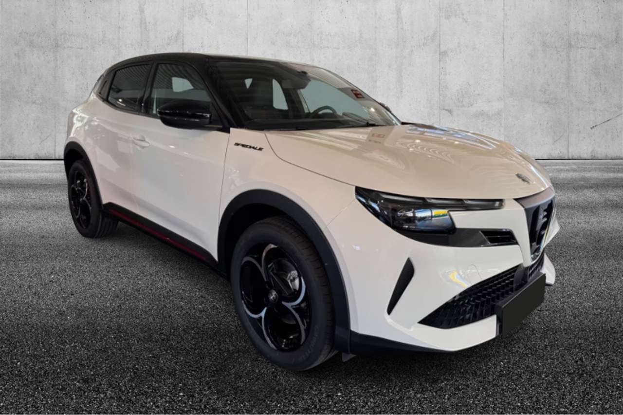 Alfa Romeo Junior 1.2 145 CV Hybrid eDCT6 Speciale