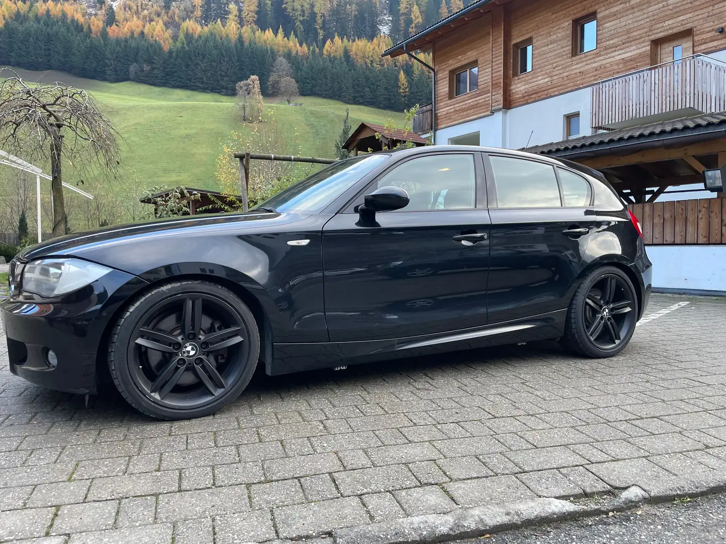 BMW 130 M-Sport Siyah - 2