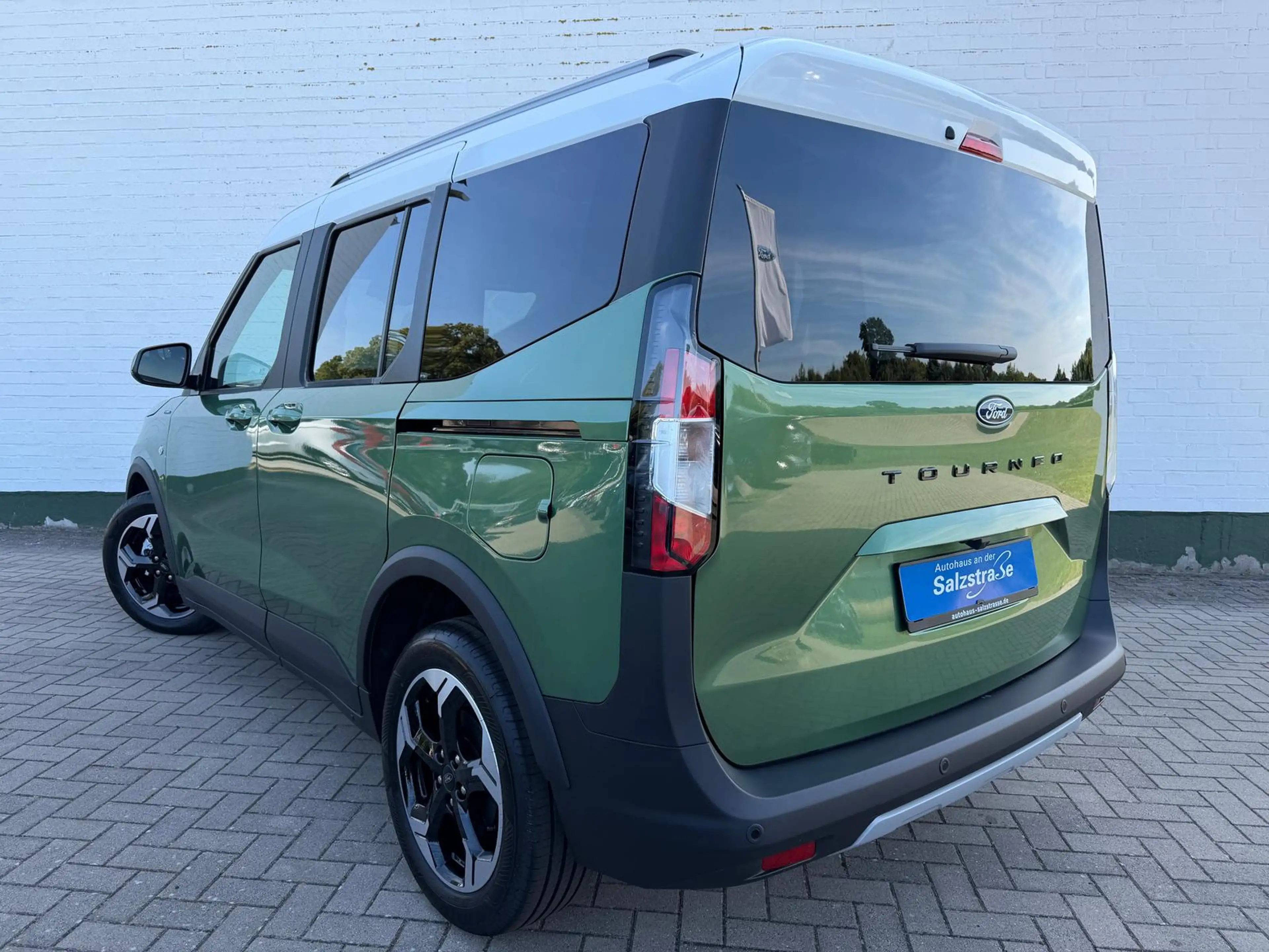 Ford Tourneo Courier Aut ACTIVE*RFK*WiPa*FGS*ACC* — photo 5