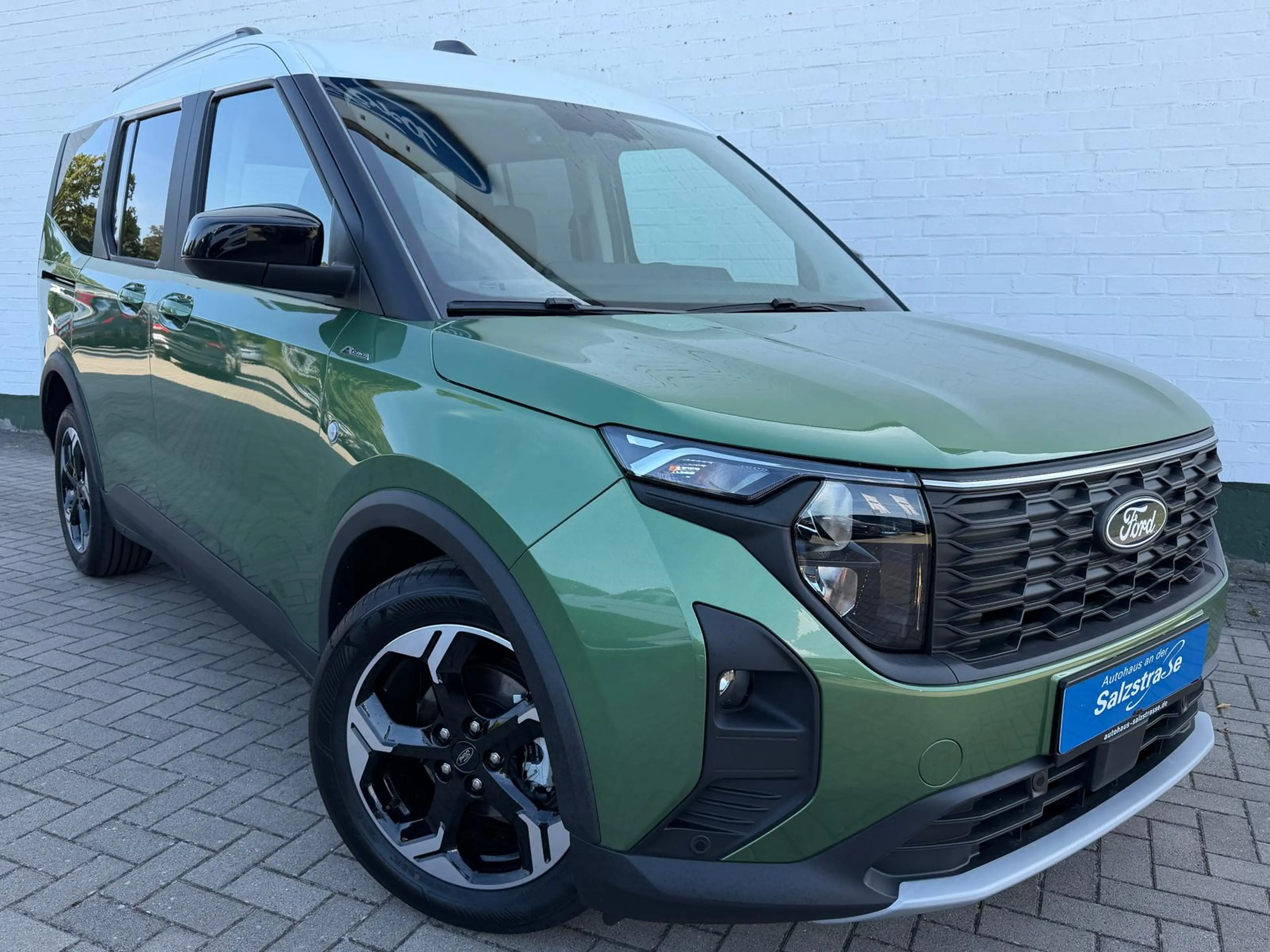 Ford Tourneo Courier Aut ACTIVE*RFK*WiPa*FGS*ACC* — photo 2