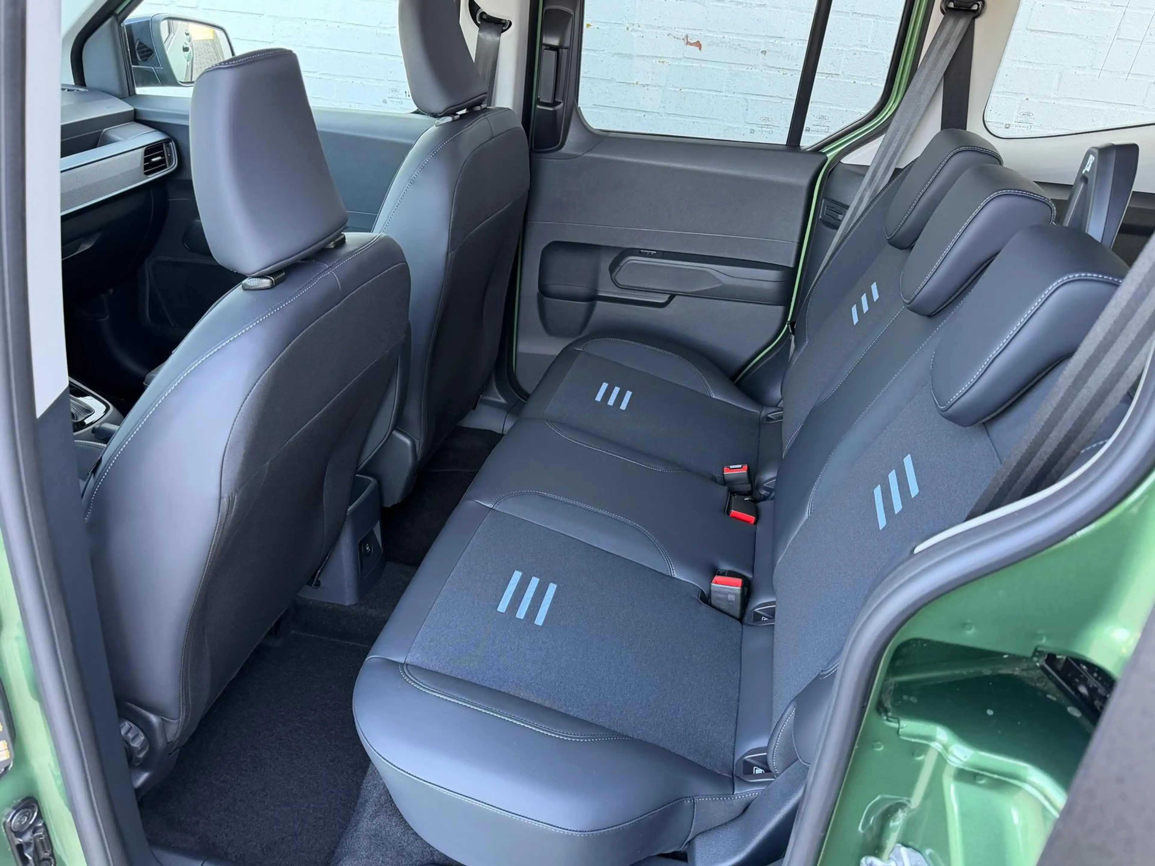 Ford Tourneo Courier Aut ACTIVE*RFK*WiPa*FGS*ACC* — photo 13