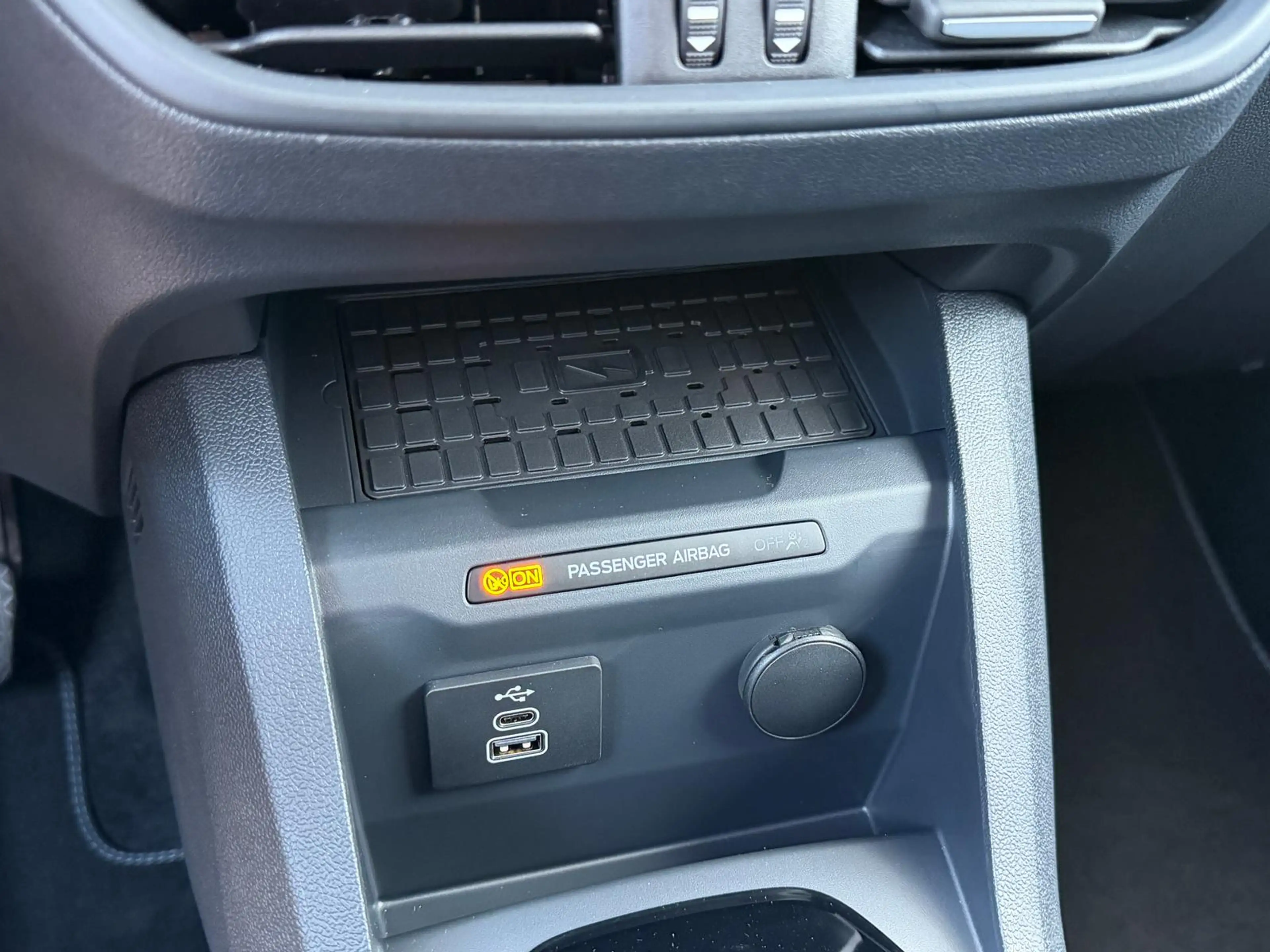 Ford Tourneo Courier Aut ACTIVE*RFK*WiPa*FGS*ACC* — photo 12