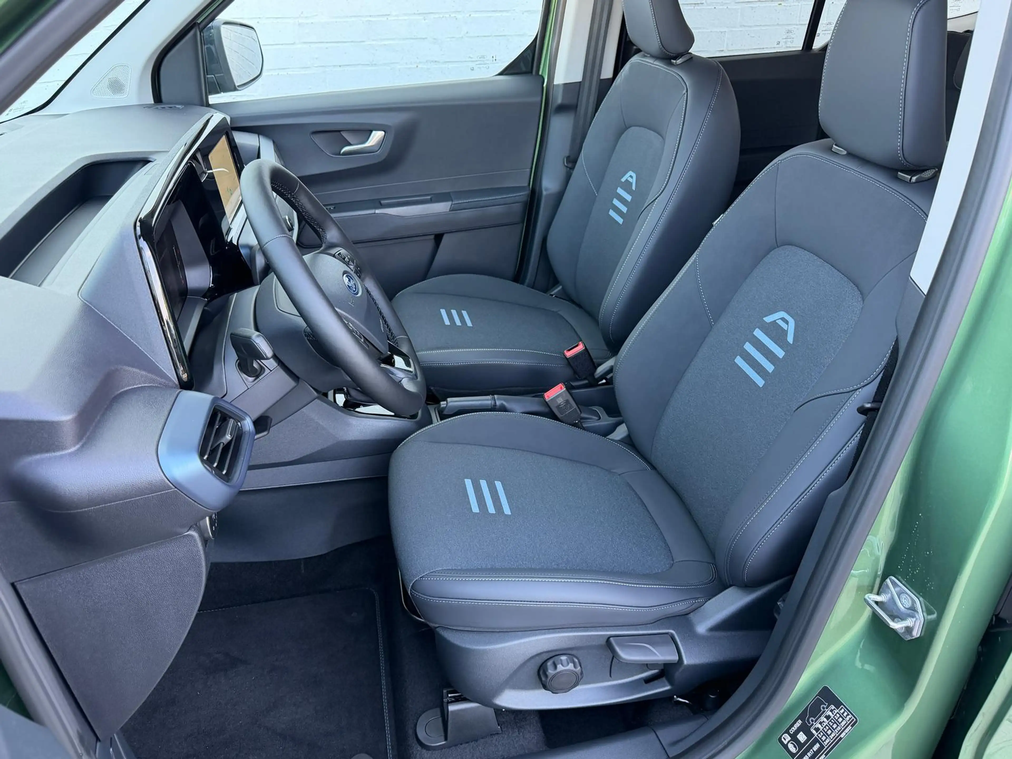 Ford Tourneo Courier Aut ACTIVE*RFK*WiPa*FGS*ACC* — photo 8