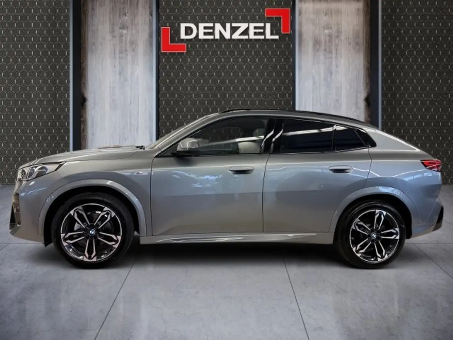 BMW X2 xDrive 20d U10 Grau - 2
