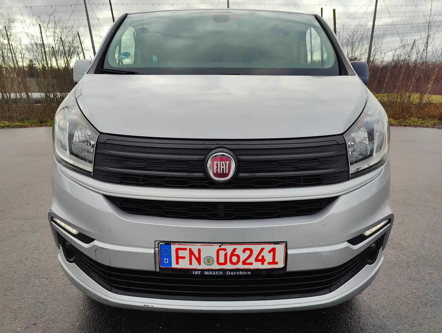 Fiat Talento L2H1 1,2t Family (M1) / NAVI / 8 SITZER / KAMERA Plateado - 2