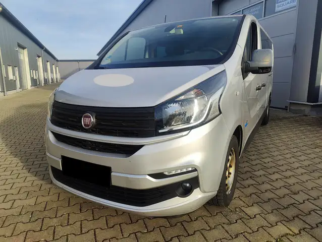 Fiat Talento L2H1 1,2t Family (M1) / NAVI / 8 SITZER / KAMERA