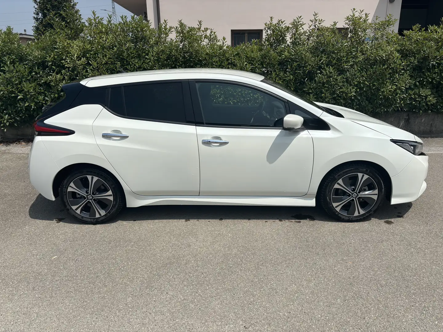 Nissan Leaf N-Connecta Two Tone 40kWh 150cv - 1