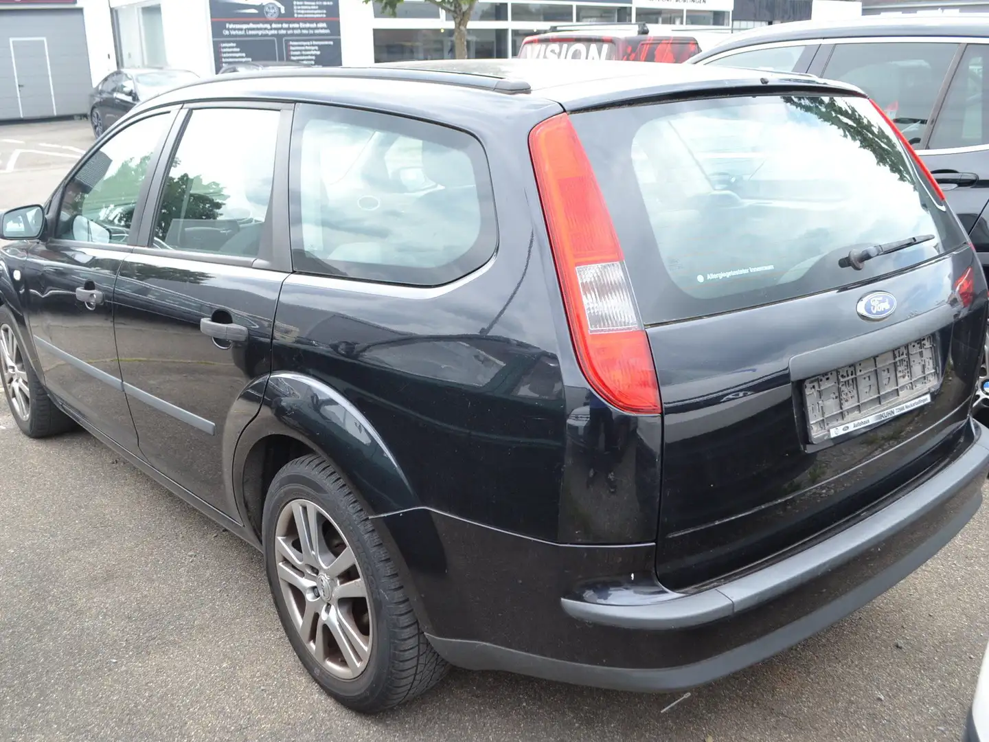 Ford Focus Focus 1,6 Ti-VCT Trend*KLIMA* Schwarz - 2