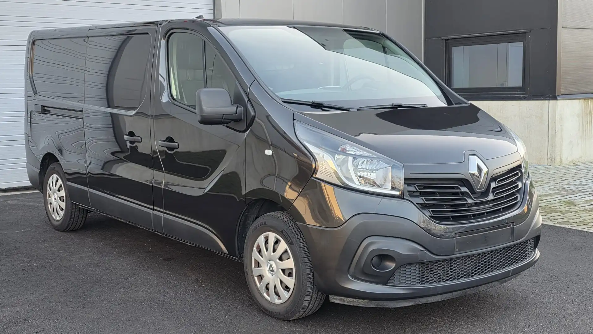 Renault Trafic Trafic ENERGY dCi 125 L1H2 Komfort Noir - 2
