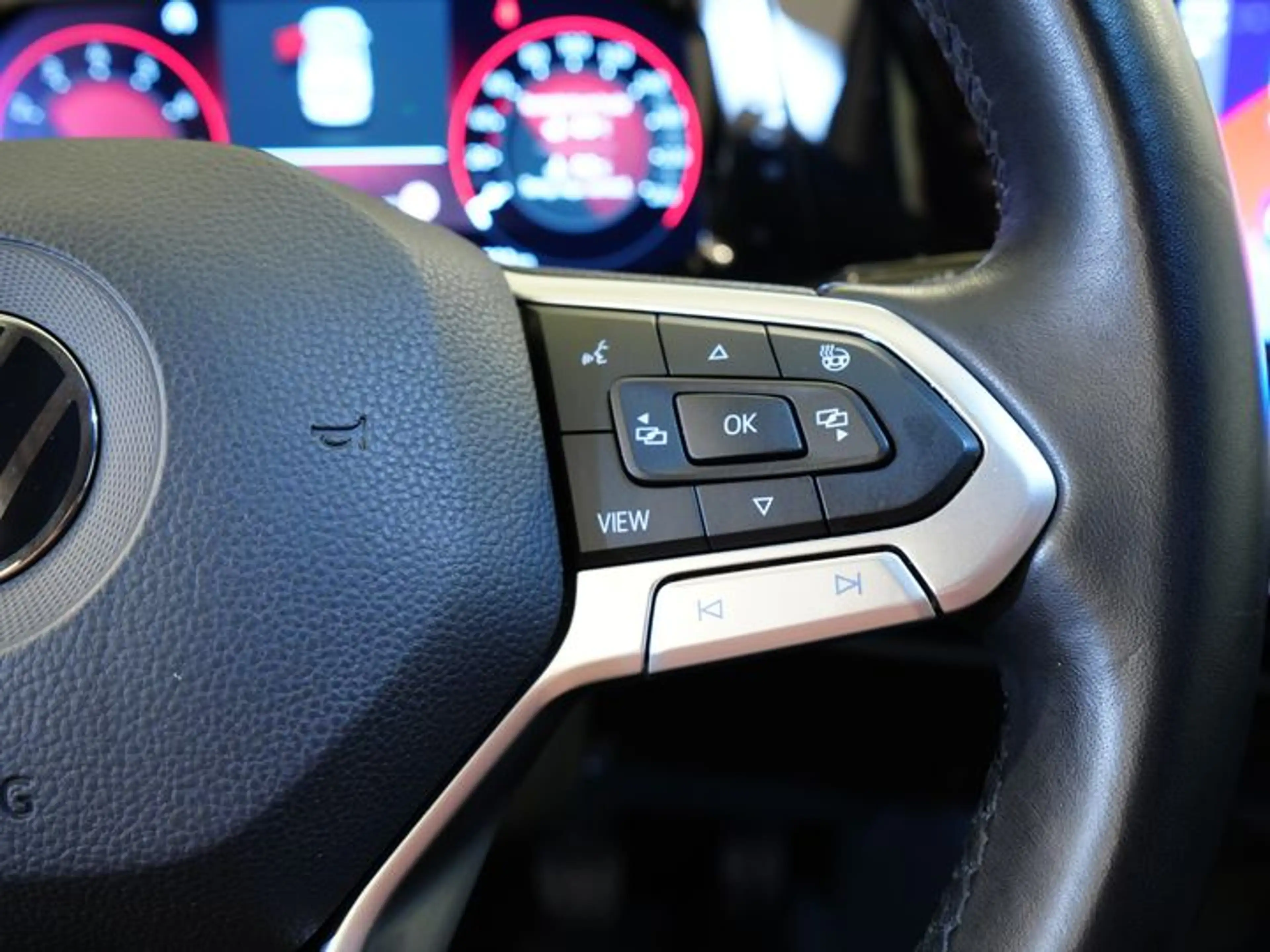 Volkswagen Golf Life 1.0TSi |NAVI|PDC|APP-Connect|Caméra — photo 14