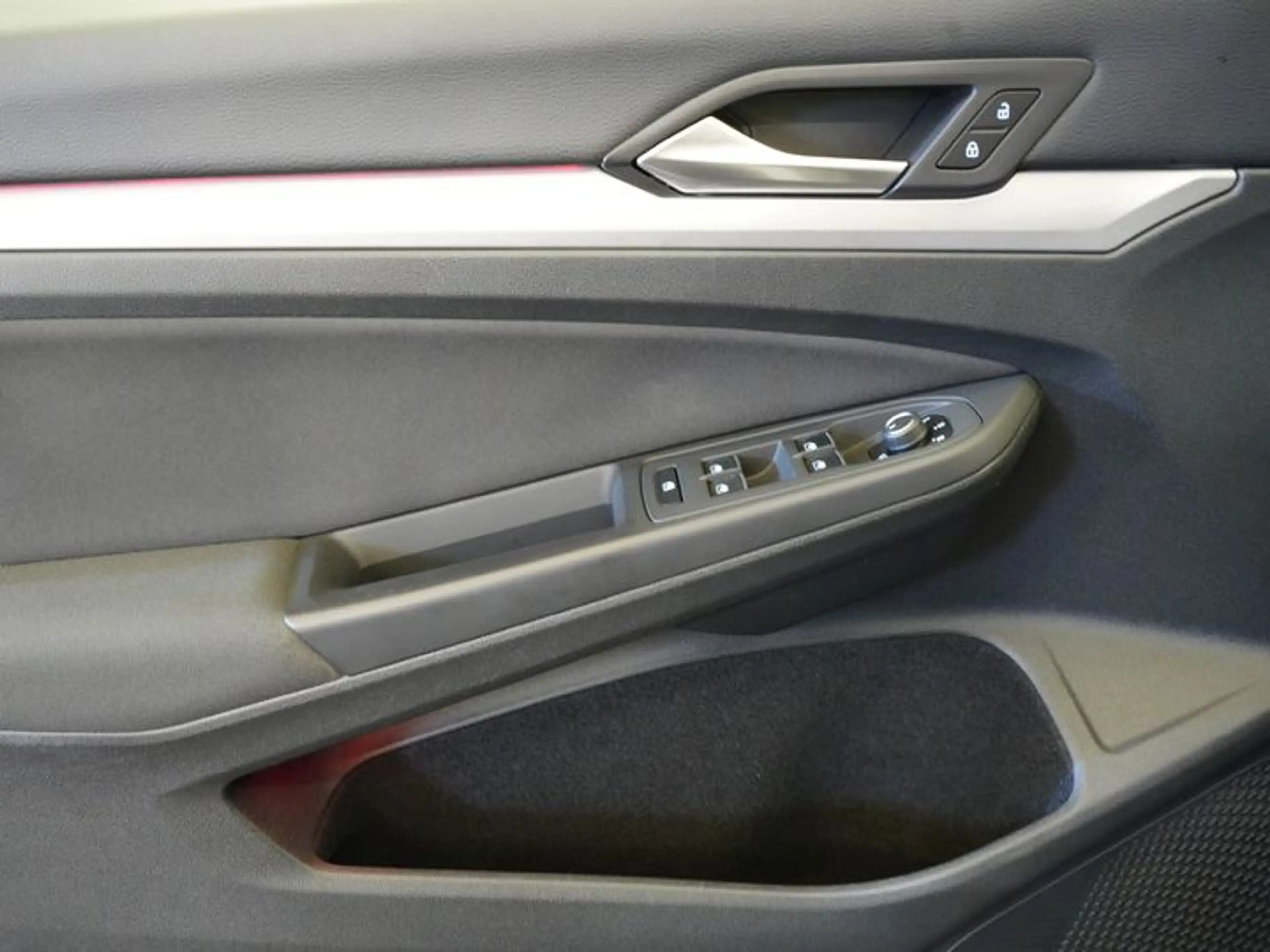 Volkswagen Golf Life 1.0TSi |NAVI|PDC|APP-Connect|Caméra — photo 11