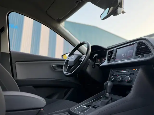 Seat Leon view 13