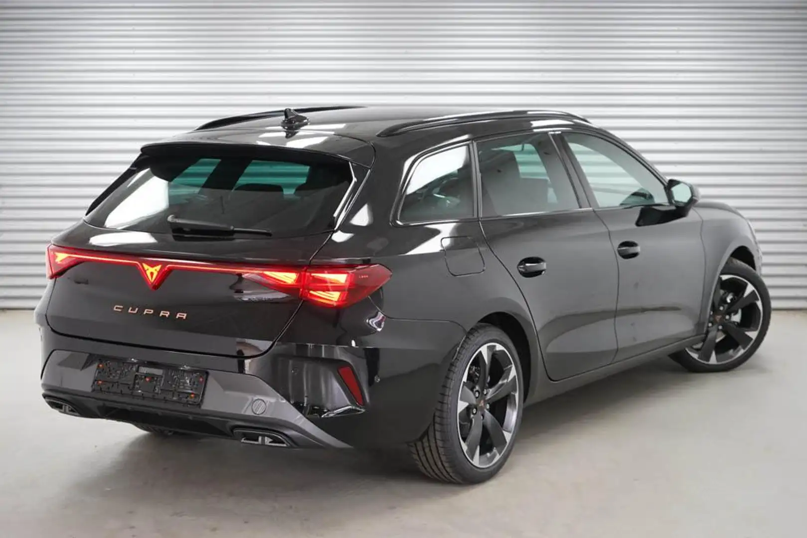 CUPRA Leon Sportstourer ST 1,5 eTSI DSG Kombi - LAGER 110 ... Schwarz - 2