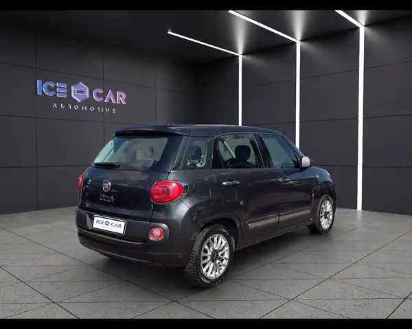 Fiat 500l view 5
