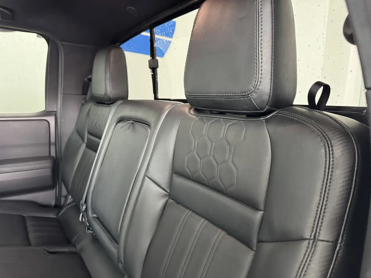 Nissan Frontier снимка Nissan Frontier