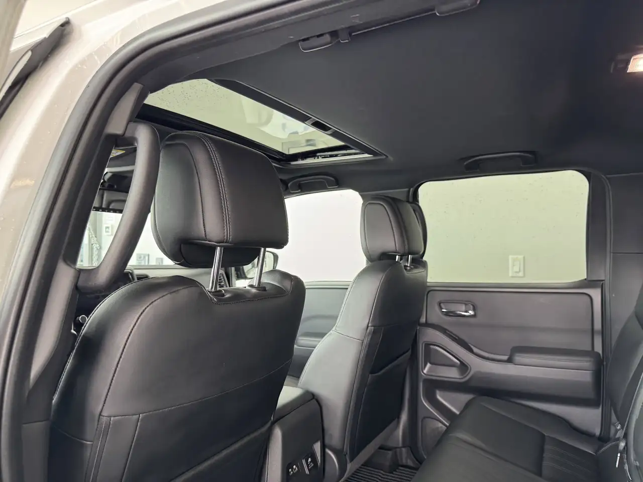 Nissan Frontier снимка Nissan Frontier