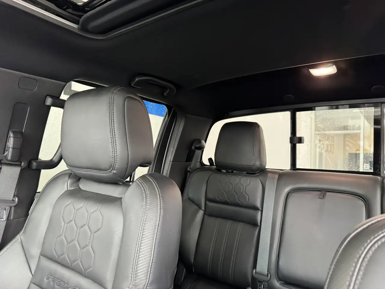 Nissan Frontier снимка Nissan Frontier